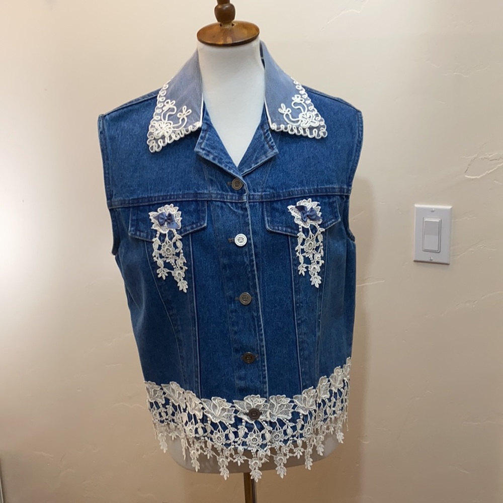 Magnet Art Lynn Yang Denim Lace and Soutache Trimmed Vest Medium